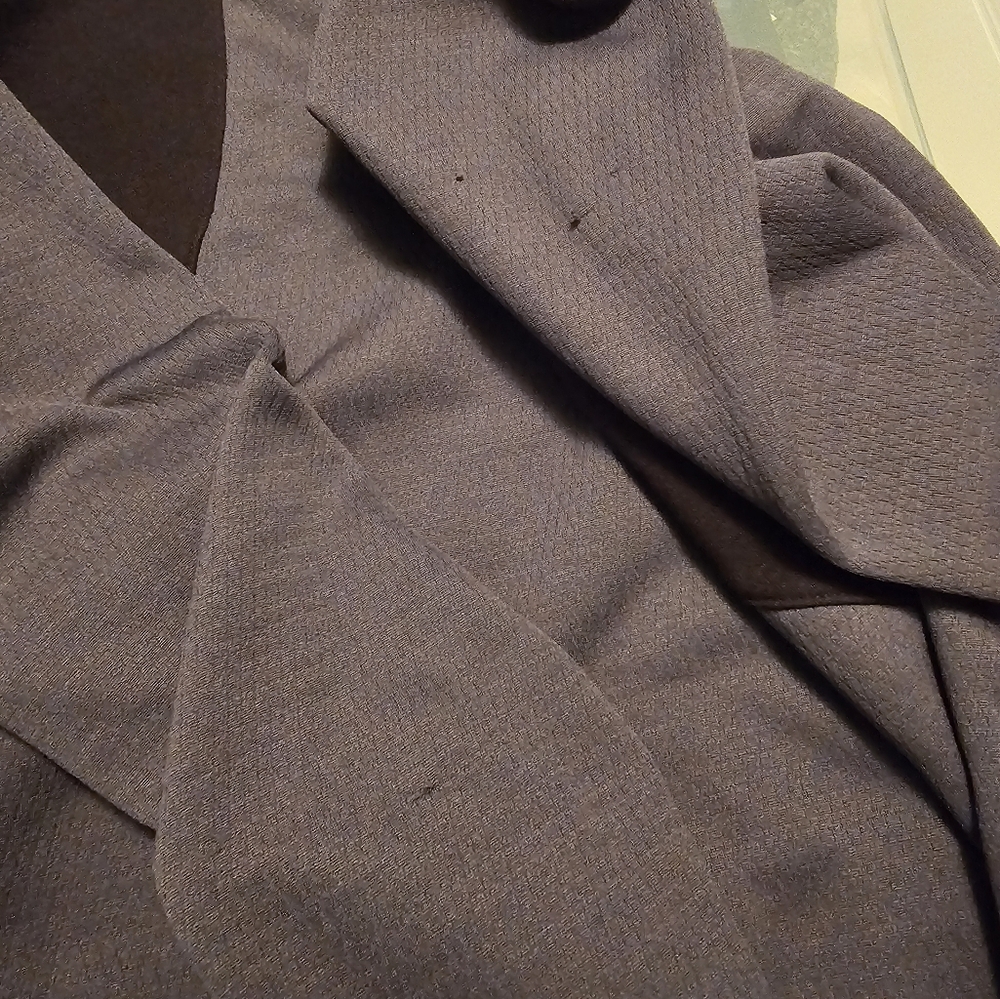 Under Armour Size M Hoodie - Picture 6 of 7
